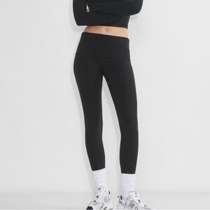 NWT Aritzia BUTTER Lo-Rise Foldover Legging Black